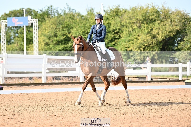 250815-095710-00238 - 026-Pippa.MorganDavinci.Vl