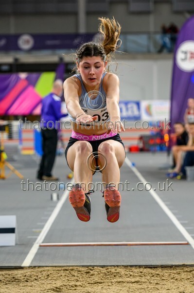 SenInd26-916290 - Field Female Set One