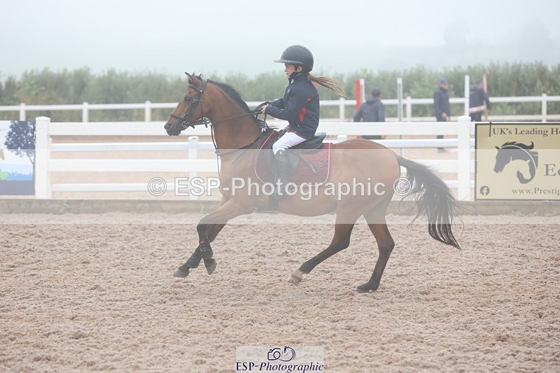 240630A-085422-11341 - Cls 30 British Novice and 80cm Open