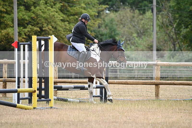 WJ6_0363 - Class 13 Novice Jumping 60cm