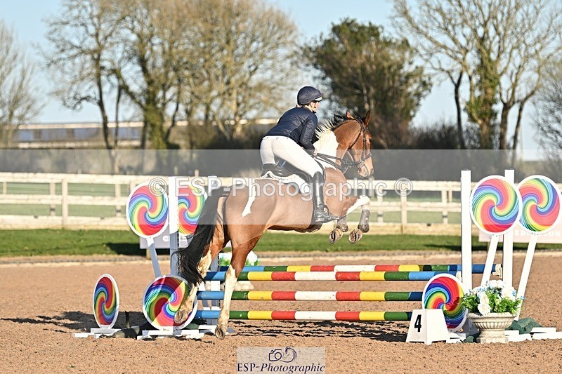 250401-181009-00580 - 80cm Classes