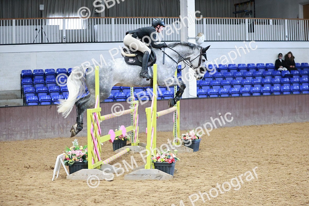 SBM_004212 - Class 11 - Senior Newcomers - 1.10m