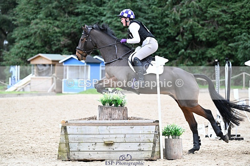 241116-120548-01235 - Cls 2 80-85cm 11.30 to End