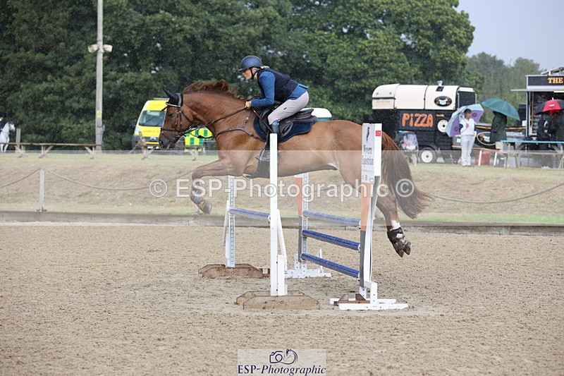 250831A-121534-10142 - Cls 42 Snr 1m Grand Prix