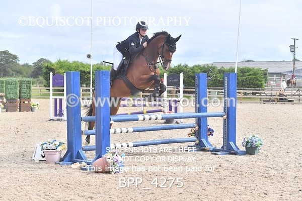 BPP_4275 - CLASS 12 SUN Senior British Novice/ 90cm Open