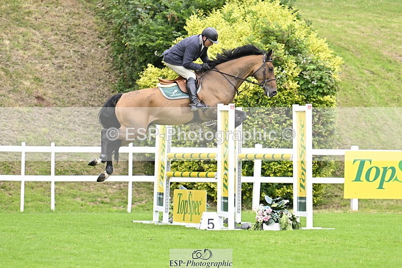 250613A-130332-02041 - Cls 3 Snr Foxhunter