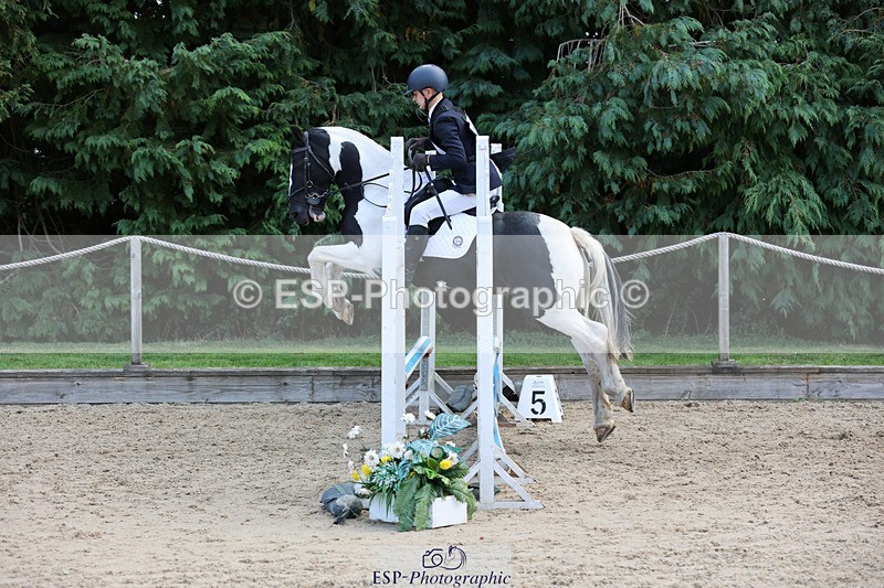 240823X-115005-16549 - 60cm R1 11.30 to 13.30