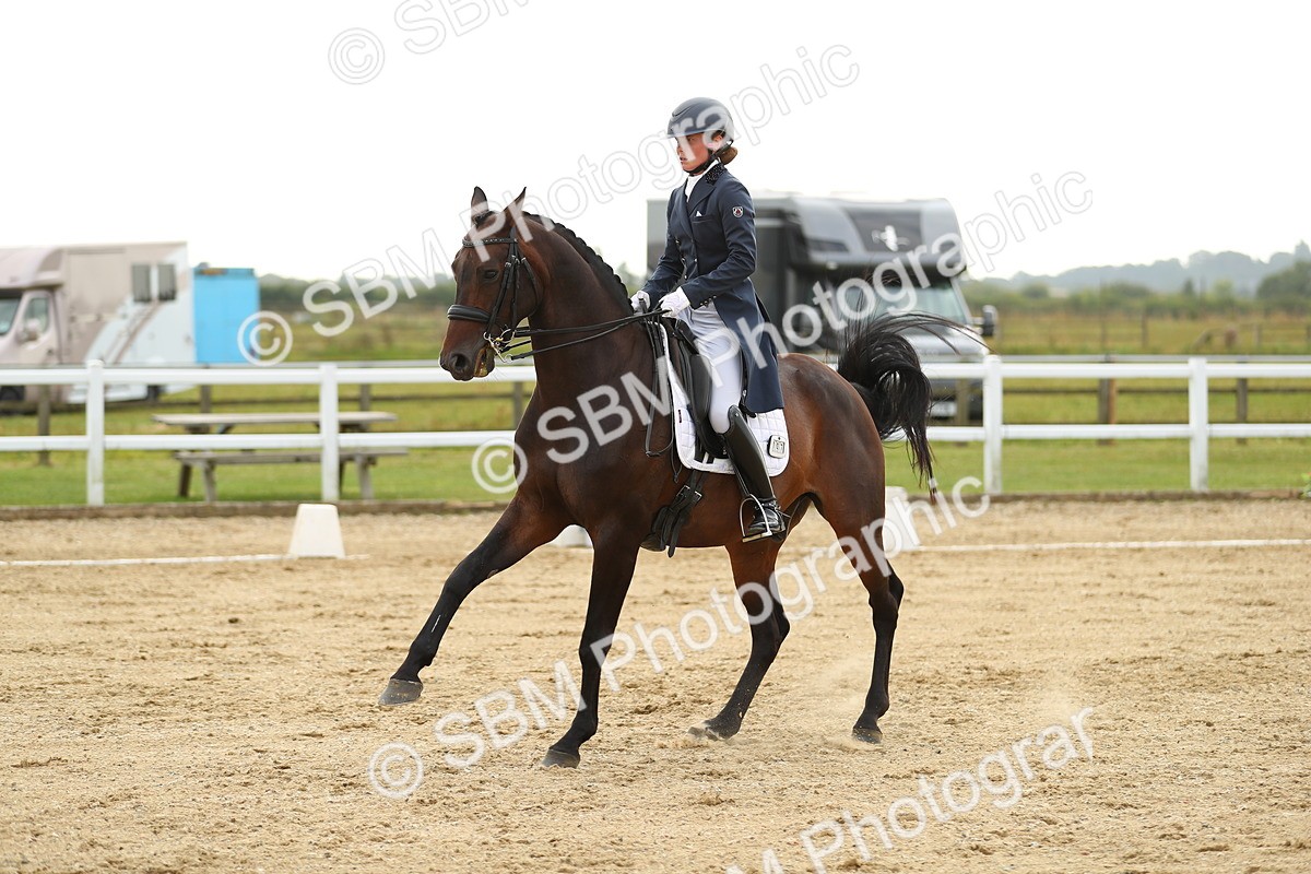 SBM_018367 - Class 11 - INT IN 15.40-16.12