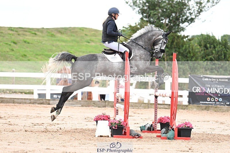 250727-084444-08590 - Cls 31 British Novice and 90cm