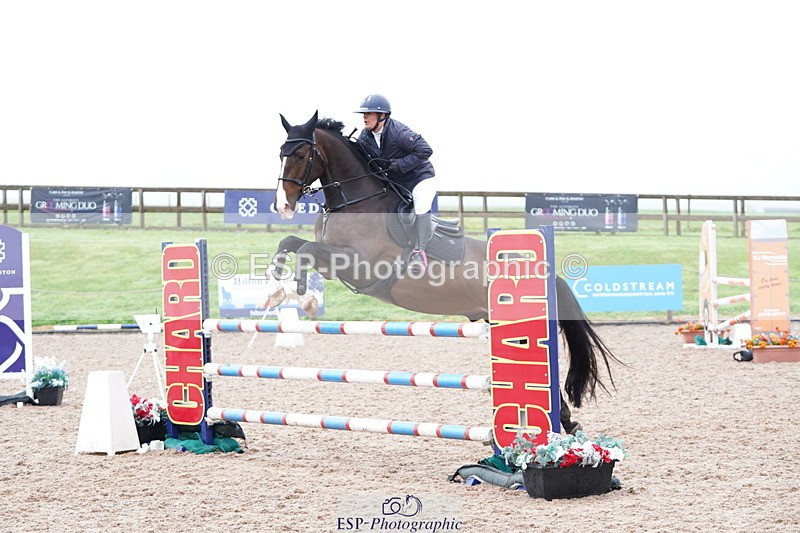 241006A-124958-06874 - Cls 20 Snr Newc & 1.10 Open