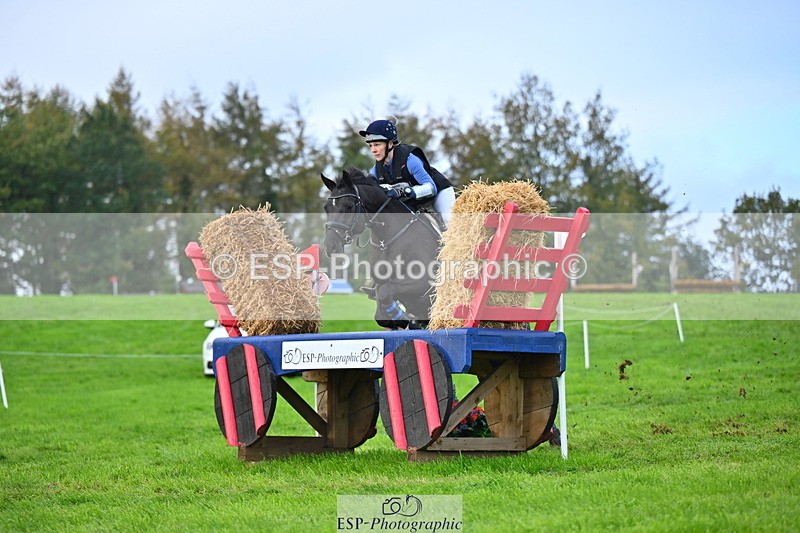 251025A-092246-16201 - D-311-Clare.Davenport