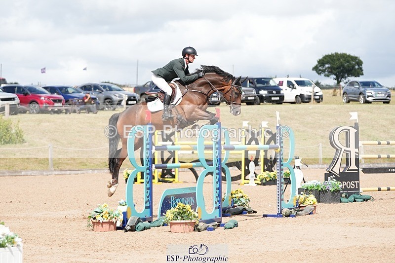 250720-160321-21060 - Cls 4, 3 Star Small Tour