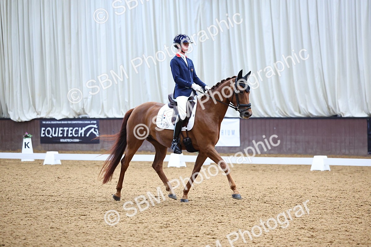 SBM_006034 - Class 5 - Novice 6 - 10.47-11.43