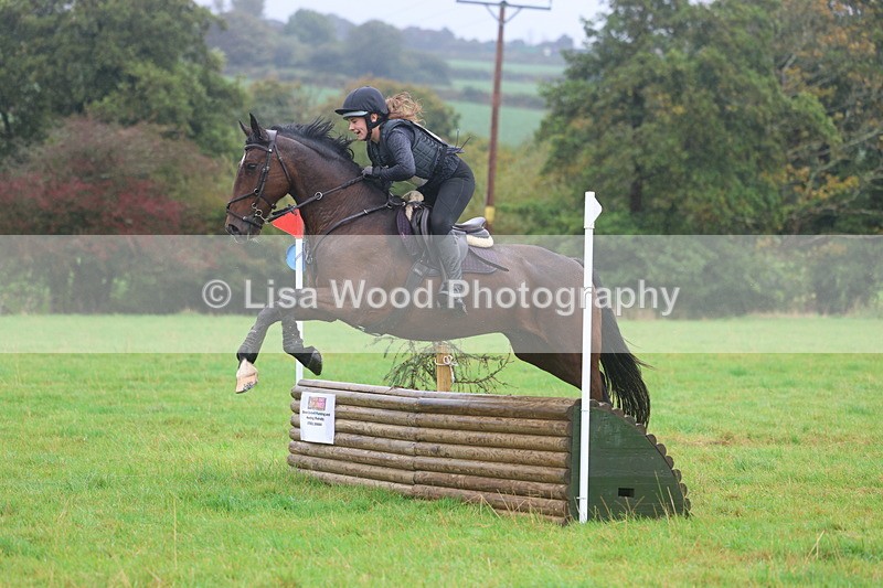 3E7A1184 - Class 2: 70cm: Half Roll Top