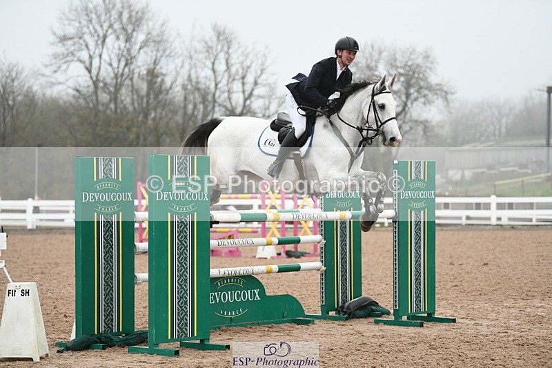 241103A-145254-08660 - SUN Cls 23 National 1.30 and 1.40m