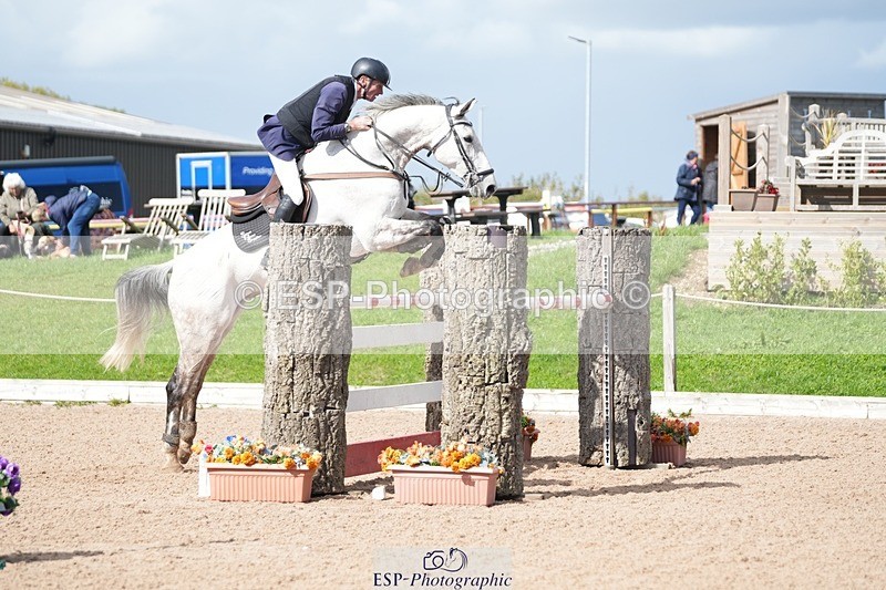 250913-144002-07600 - Cls 18 National 1.30m Open