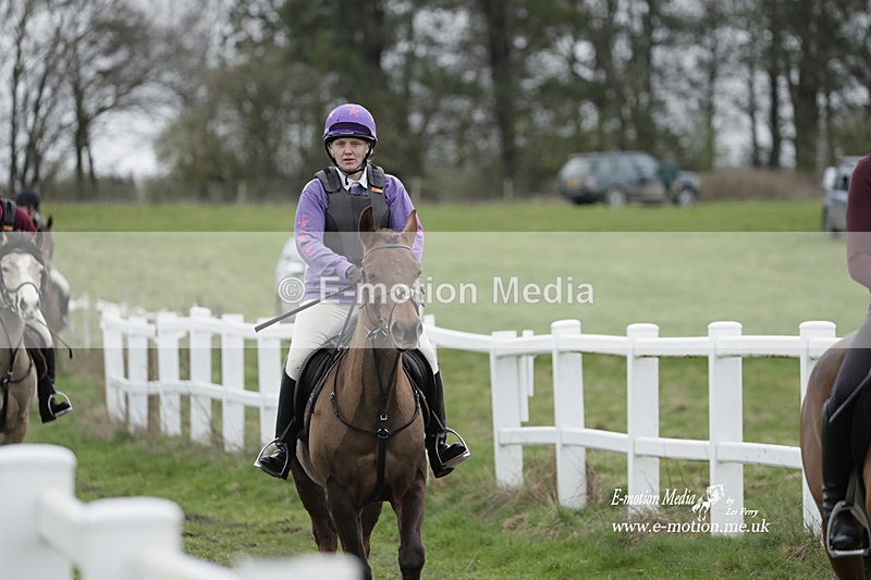 PtP 260323 0015 - New Forest Hounds Point-to-Point Larkhill 26/03/23