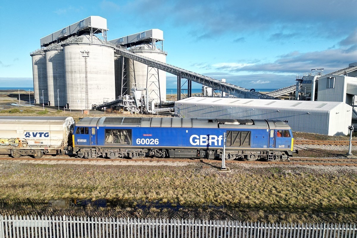 JL - 22.11.25 60026 6N87 Lynemouth - Tyne CT, N Lynemouth - Latest shots