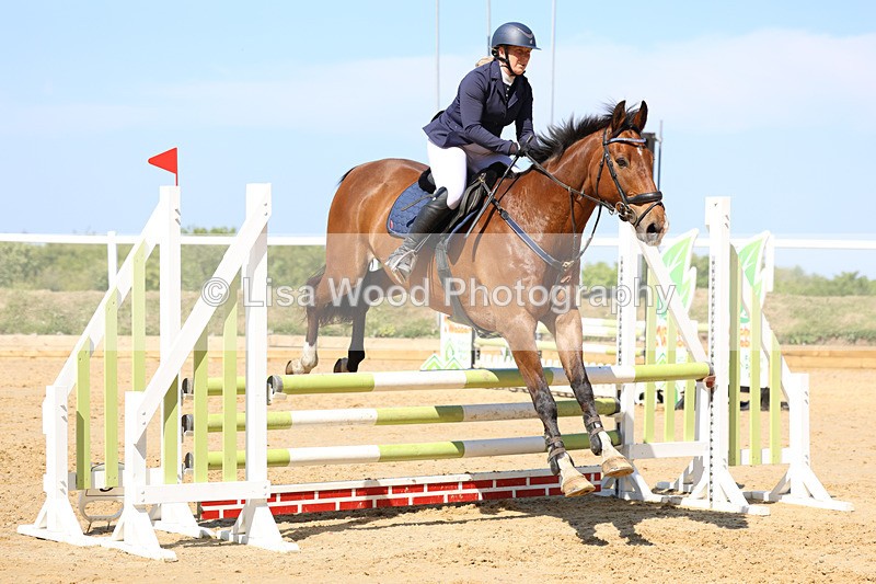 3E7A5621 - Class 4: Senior BN/90cm open