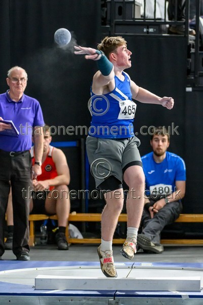 AgeInd25SUN-923794 - Field Male