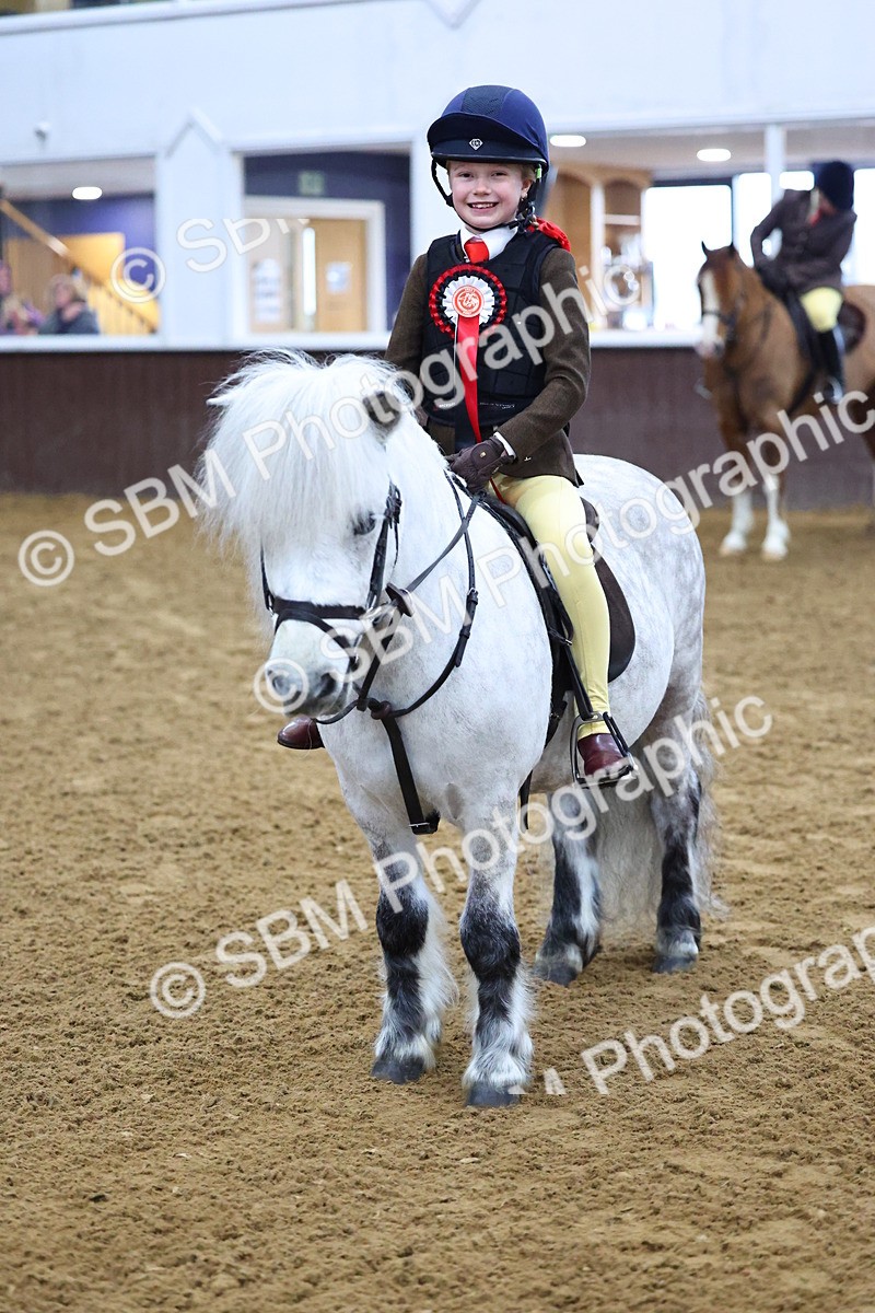 SBM_003189 - Class 35 - 60cm Training Stakes