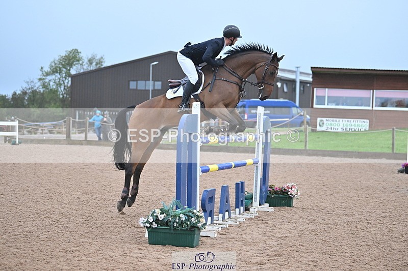 231013A-160339-03195 - Cls 10 National 1.30m Open