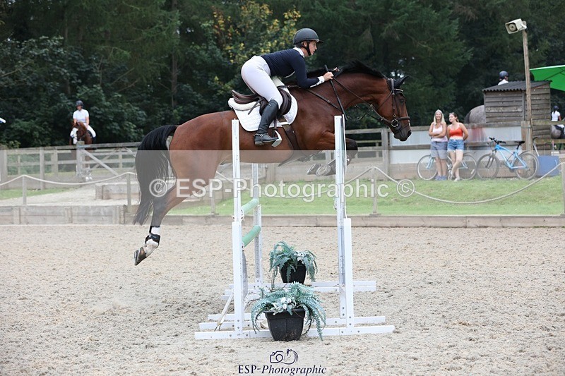 230908-172156-03264 - Cls 9 Snr Newcomers & 1.10m Open