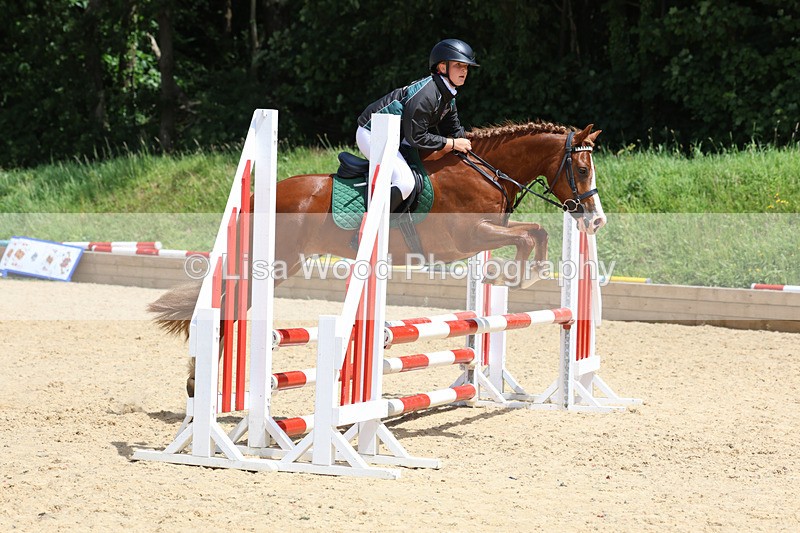 3E7A2408 - Class 4: 70 -75cm Part A