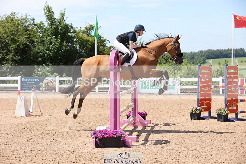 240718A-130452-05391 - Cls 9, 1 Star Bronze Tour 1.10m