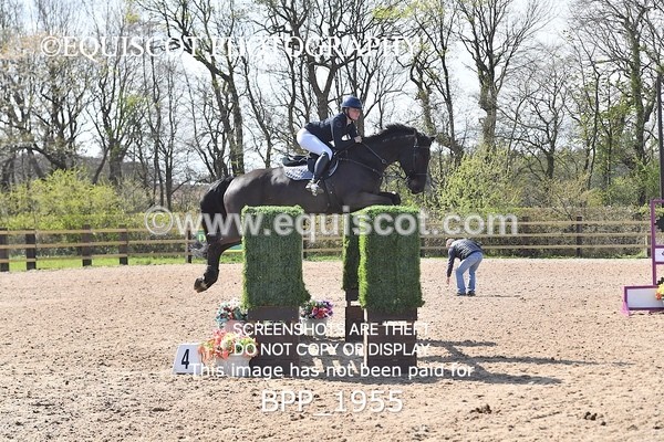 BPP_1955 - CLASS 20 SUN RHS Foxhunter Championship Qualifier