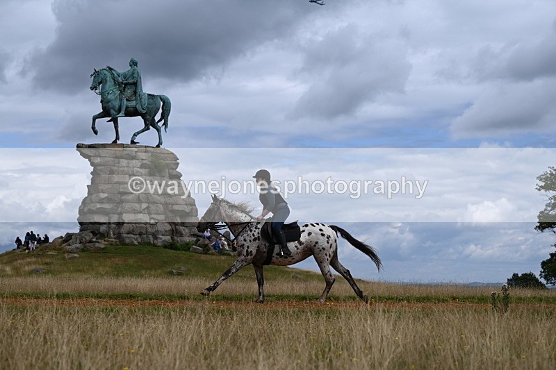DSC_7154 - Time at Statue 12:45 to 13:15