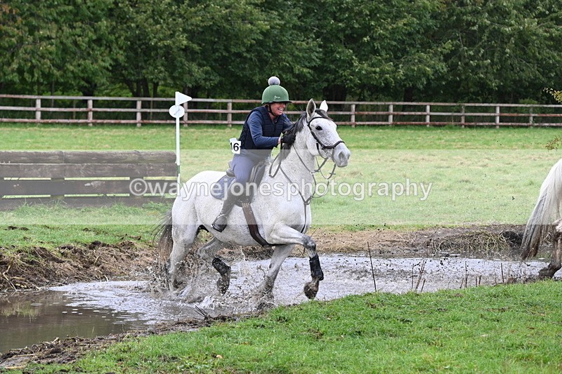 WJ6_5743 - Time at Photographer 12:31 to 12:40