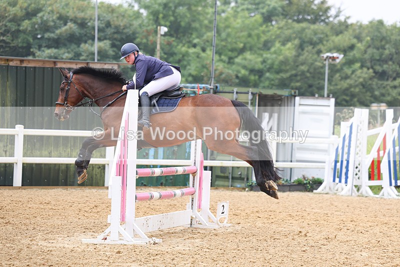 3E7A5560 - Class 4: Senior British Novice/90cm open