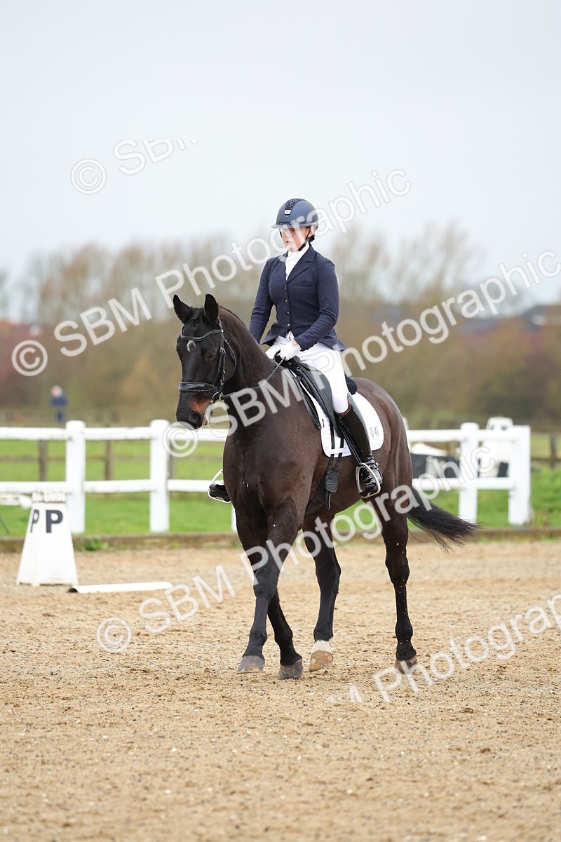 SBM_003615 - Class 7 - Novice 6