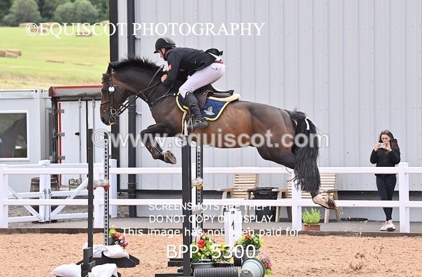 BPP_5300 - CLASS 8 THURS HOYS GFS Saddles Senior Newcomers Second Round