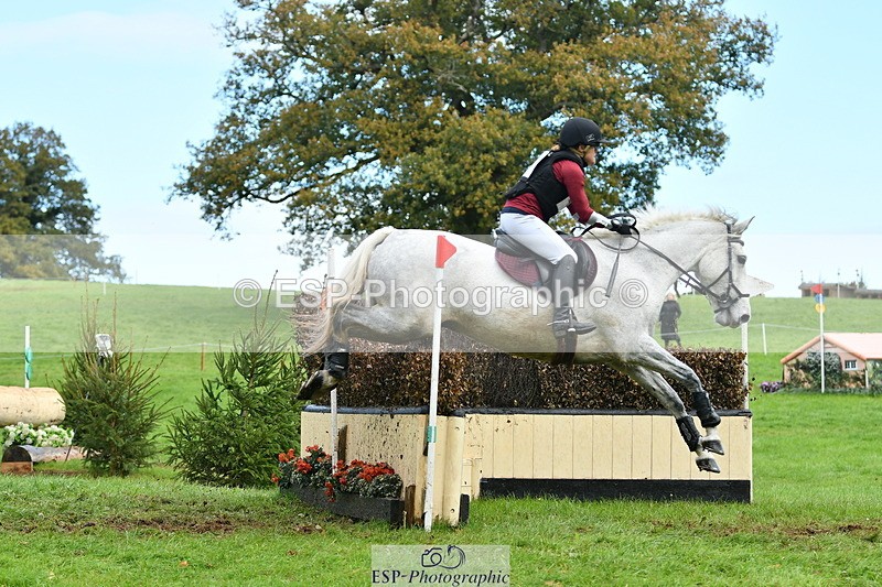 251025A-134308-20092 - F-476-Romellie.Brown