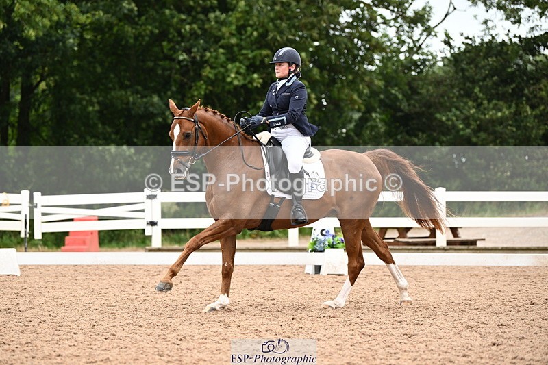 240815A-115008-00876 - 159-Verity.Perry-Bianchi