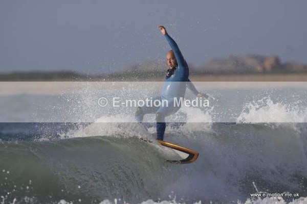 SU 080509 72 - Surf May 09