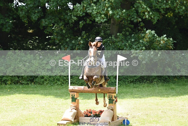 230528-131700-17517 - 409-HENTON_FIRST_LADY-Bundy_Philpott-XC