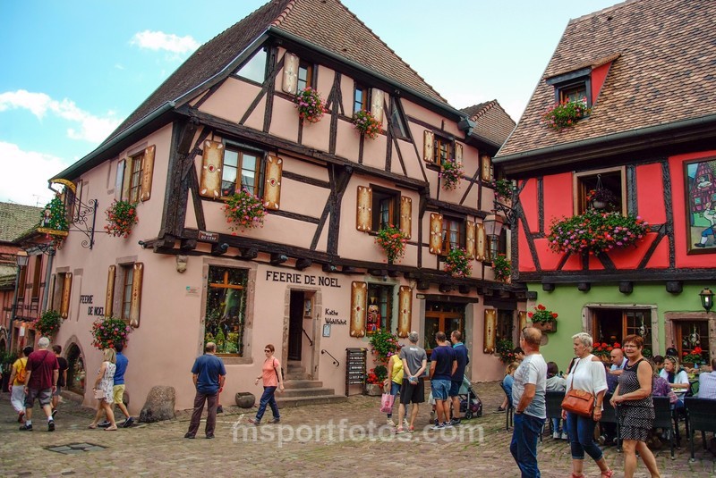 Famous Riquewhr Xmas shop - Travel, city/land scapes