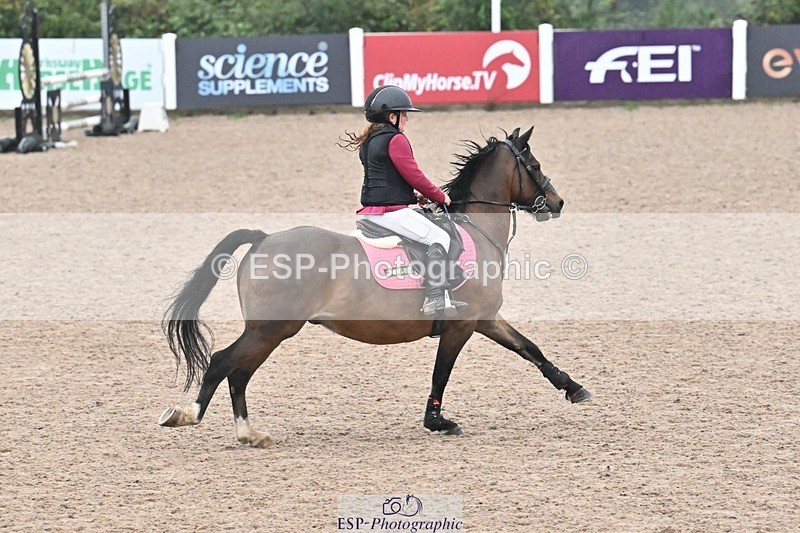 250920-142721-01697 - Cls 32 Stepping Stones