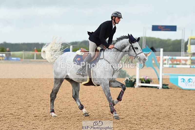 230505A-131510-04180 - Cls 22 Talent Seeker & 7 year old Quali