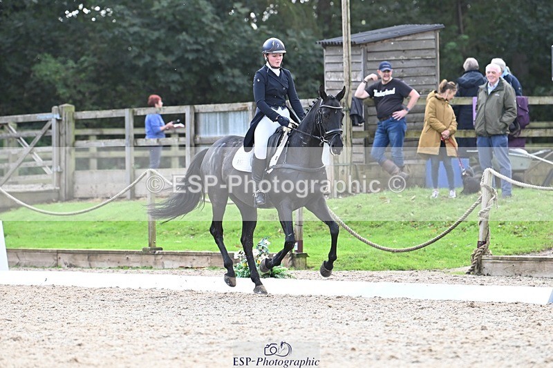 231019-143239-04209 - 053-WISHING.TIME-Holly.Law-DR