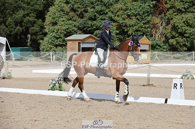 250809A-155506-04681 - Elementary SILVER Presentations