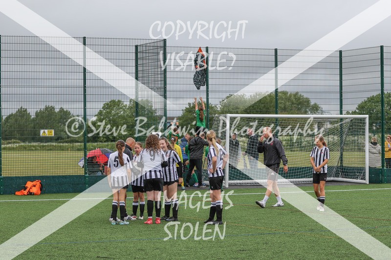 1DX31999 - Sat 6th U12 Girls