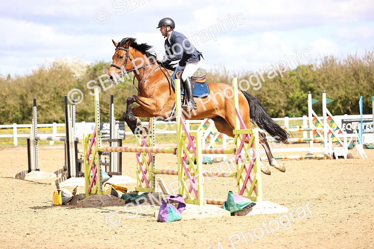 SBM_003459 - Class 16 - Senior Discovery - 1.00m