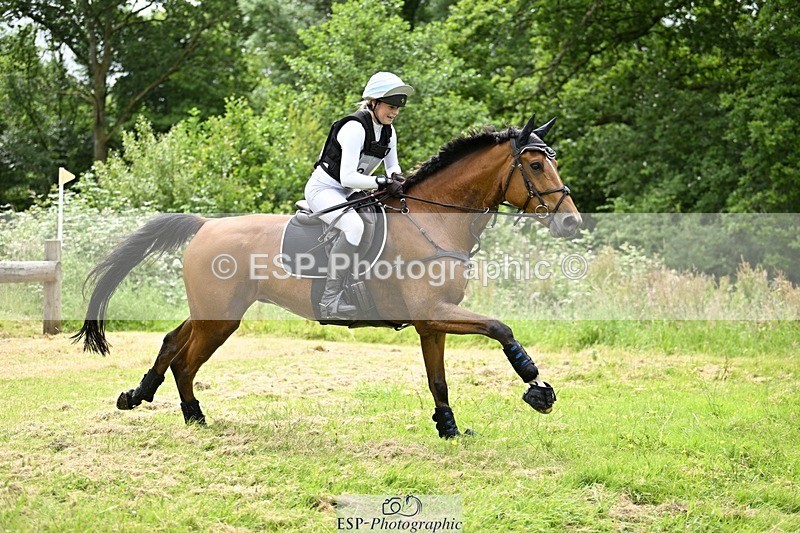 240623-101459-00995 - BE 90 XC 09-35 tro 10-30