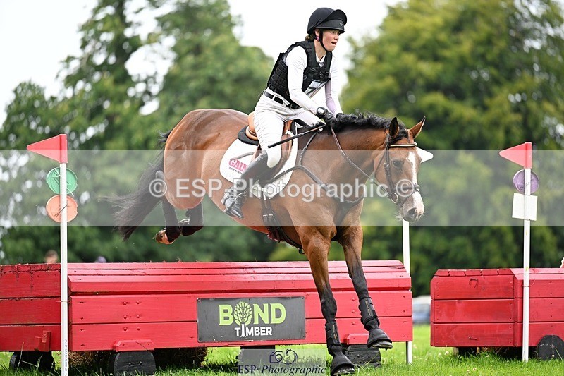 240803-120824-03080 - 073-Keara_Schmidt-CALLISTA_DIAMOND