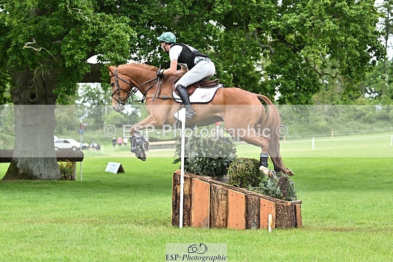 240525-154151-17258 - 223-MORNINGSTAR_VAN_ALTRIDO-Max_Warburton