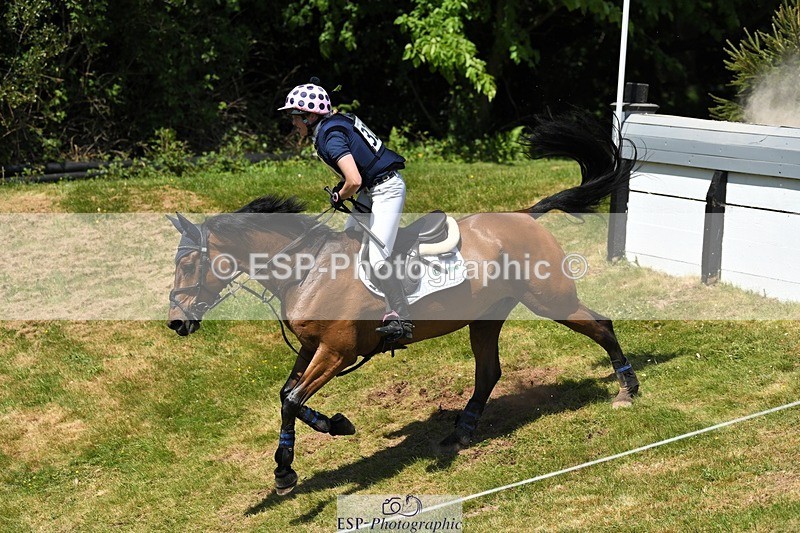 230527-143245-10502 - 329-VINTAGE_GRAFFITI-Alice_Hallows-XC